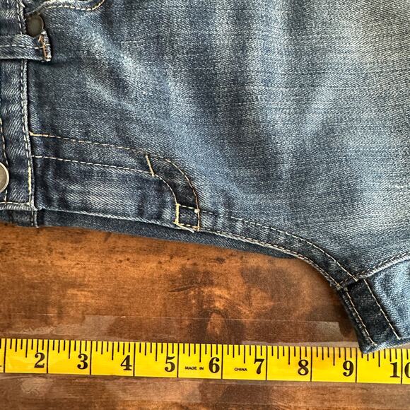 Maurices Capri Jeans Medium Blue Denim Low Rise Button Pockets Grunge Preppy Sz9 - Picture 4 of 11